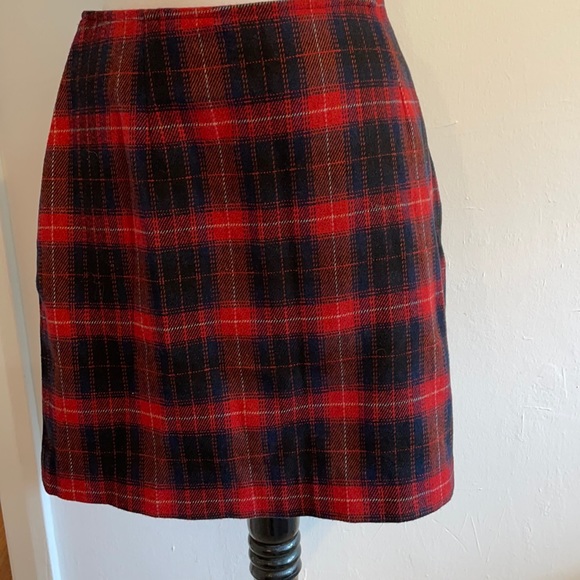 Limited America Dresses & Skirts - Limited America-plaid mini skirt